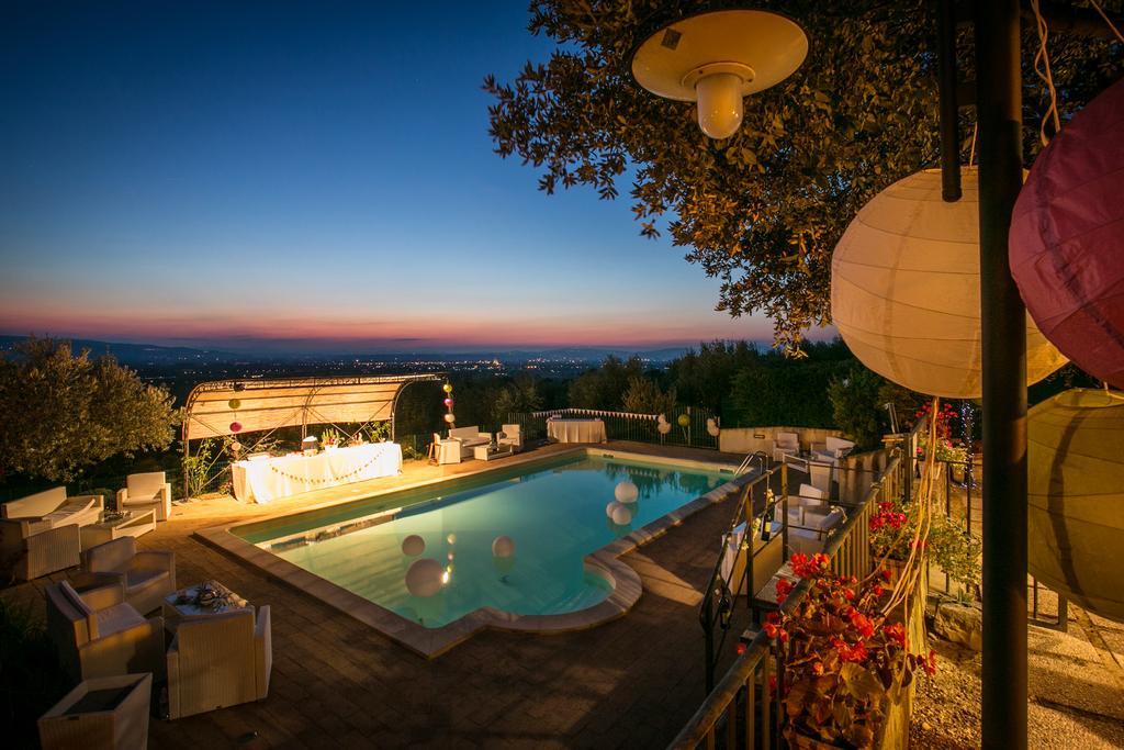 Villa Rosy Ассізі Екстер'єр фото